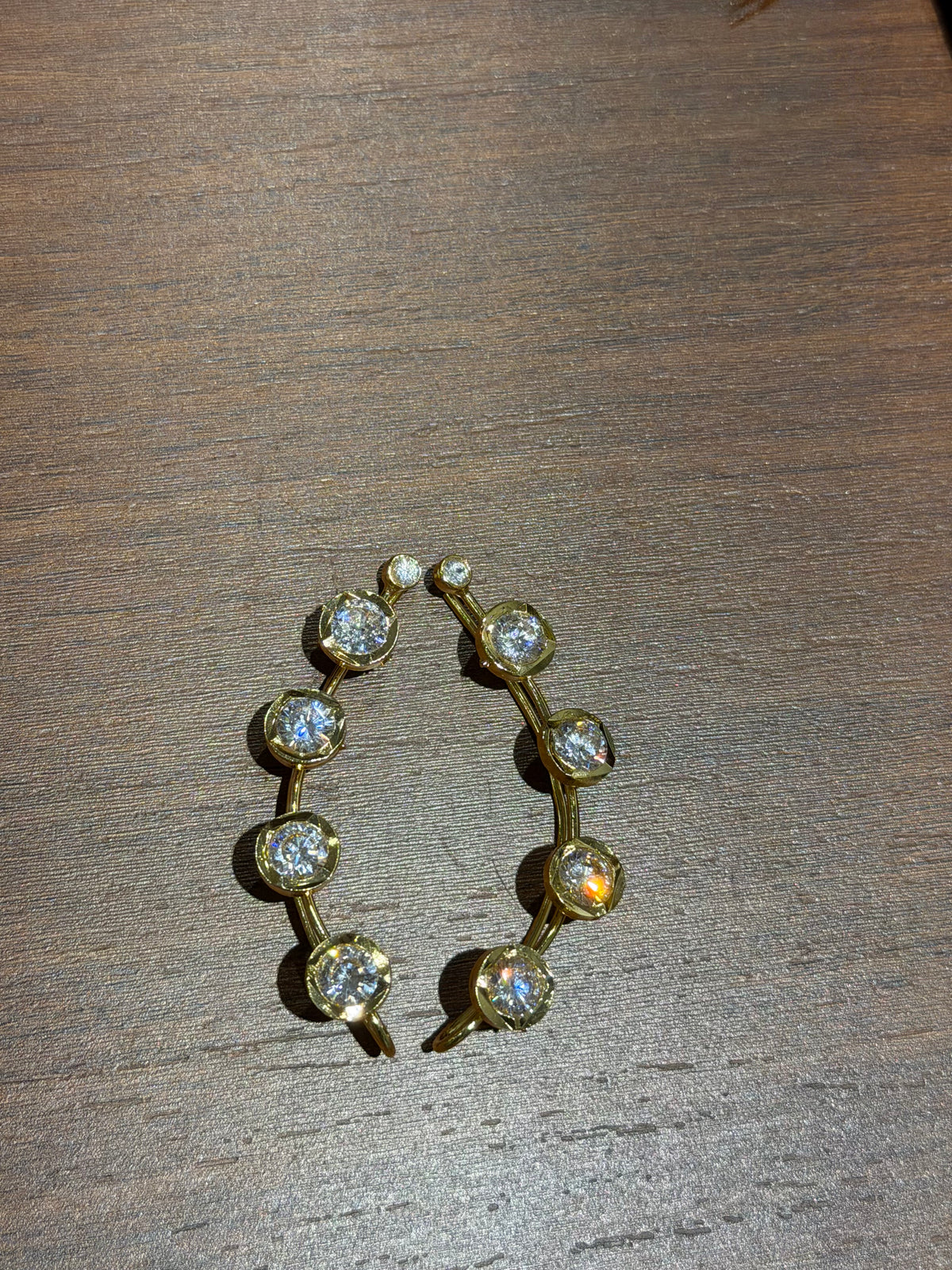 5 stone Earcuff