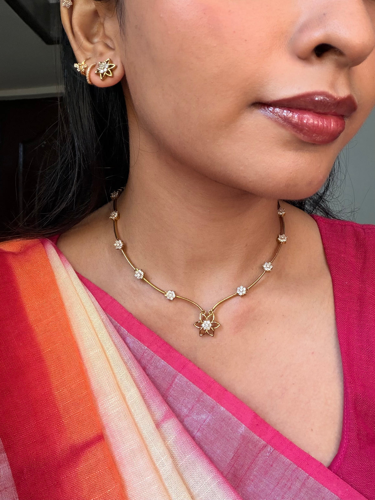 Minimal floral chain