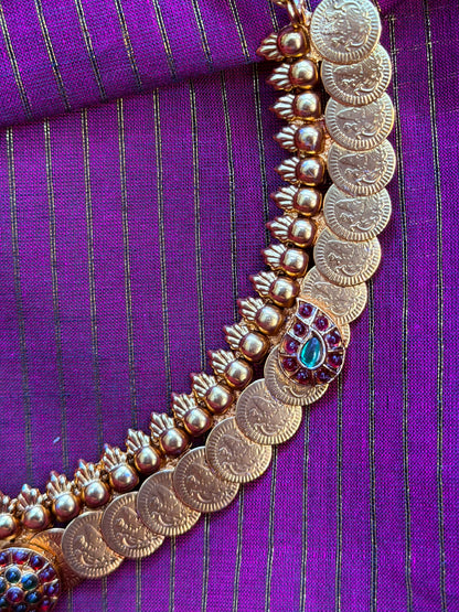 Coin with kemp necklace