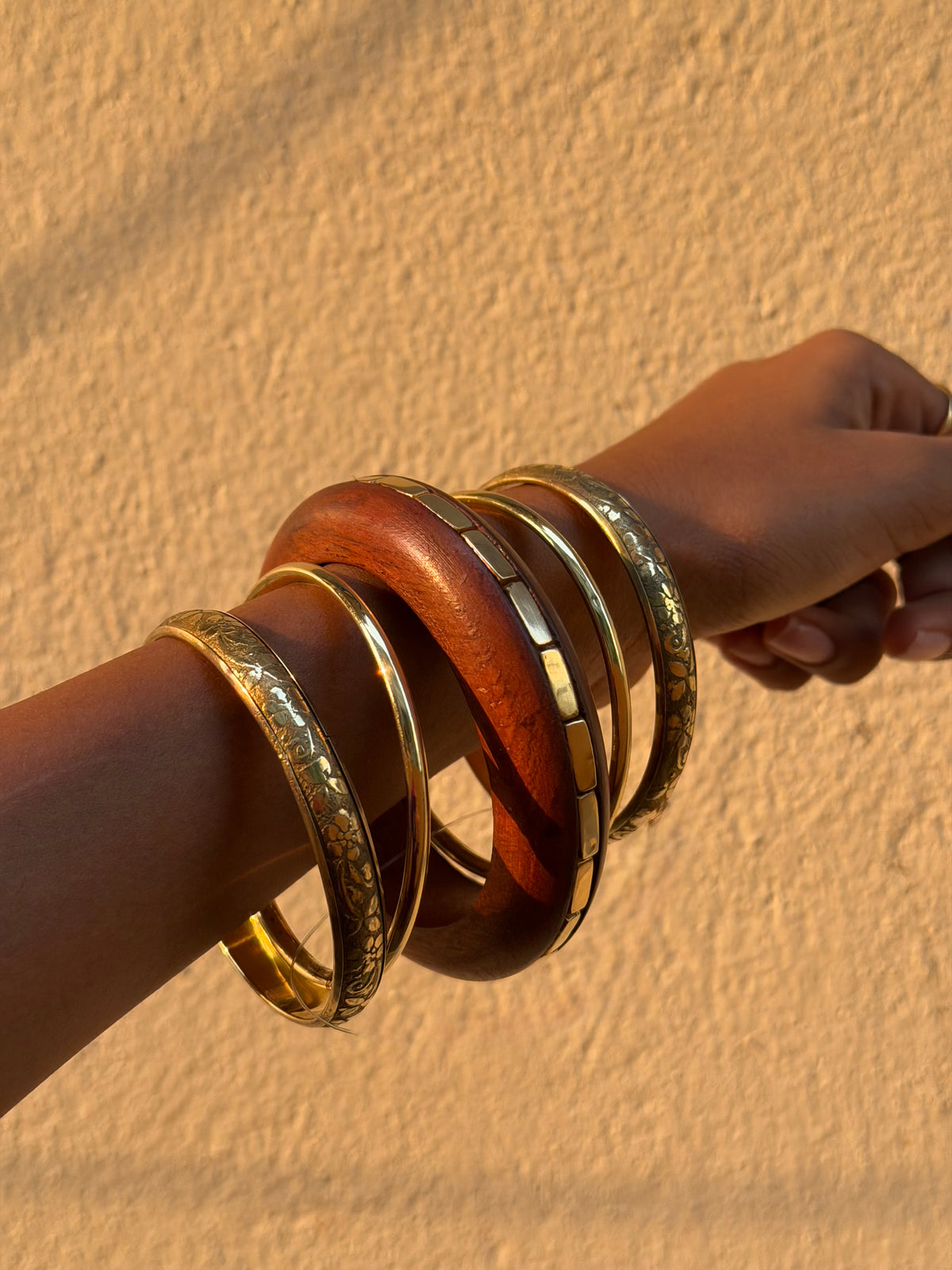 Wooden bangle set