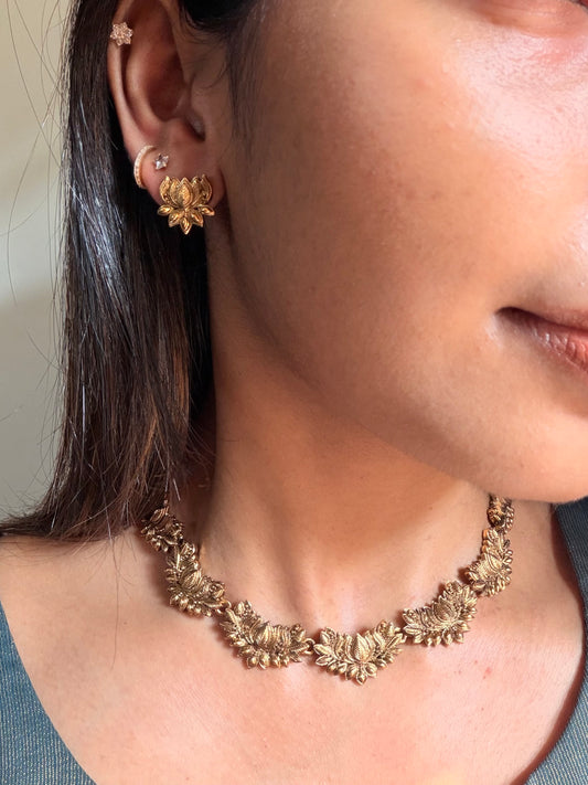 Lotus necklace