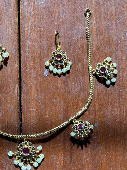 Small kemp necklace