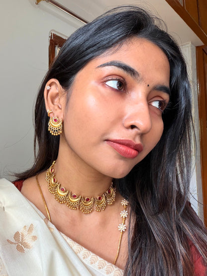 Half moon Necklace